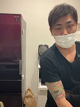 Snapshot of pierrot_0202 chatting on December 2025 09:18:02 AM pierrot 0202 online show from December 2025 09:18:02 AM