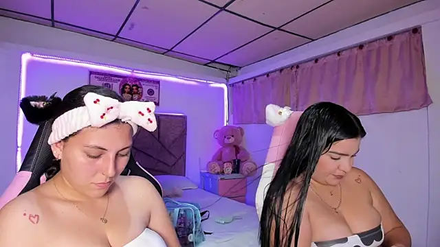 Cristal Smith20 online show from April 2026 11:24:01 PM