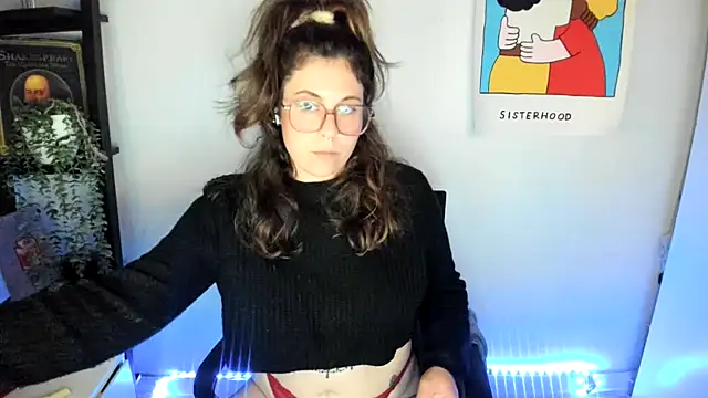 Rosiee69  online show from May 2026 10:37:01 PM
