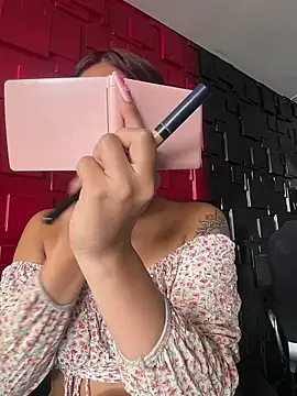 Emily-teen online show from January 2026 03:26:01 PM