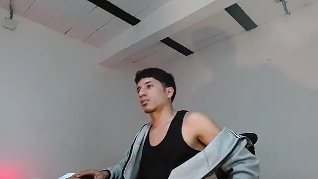 AngelHil online show from April 2026 02:05:02 AM