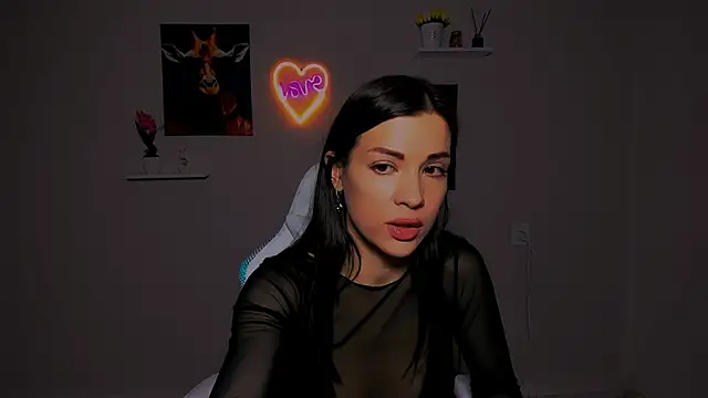 Snapshot of KetiWils chatting on February 2025 12:09:02 PM KetiWils online show from February 2025 12:09:02 PM