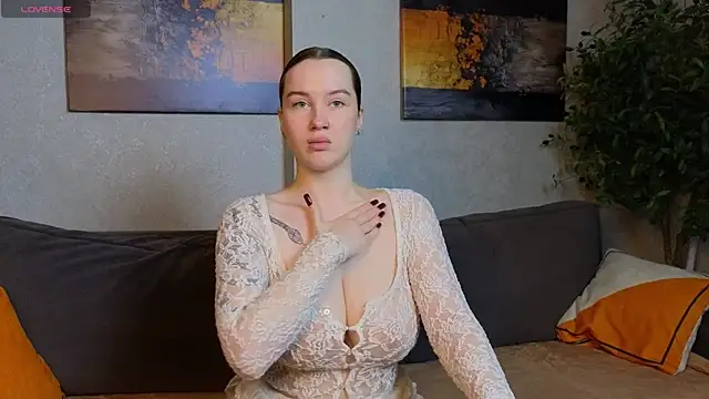 Anna Carters online show from November 2025 09:19:02 AM