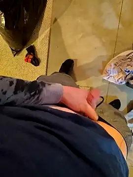 Cummaker69 online show from March 2025 04:32:02 PM