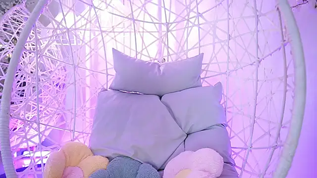 SaharaKramer online show from February 2025 05:57:02 PM