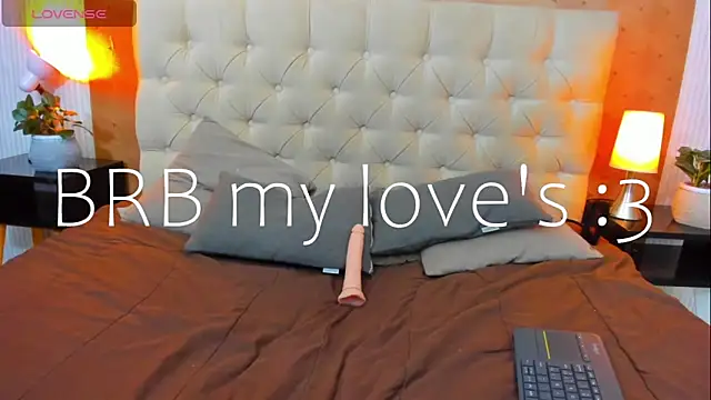 Snapshot of iiangel_ chatting on March 2025 06:14:02 AM iiangel online show from March 2025 06:14:02 AM