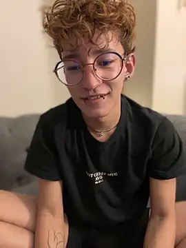 Snapshot of iiangel_ chatting on October 2025 10:51:02 PM iiangel online show from October 2025 10:51:02 PM