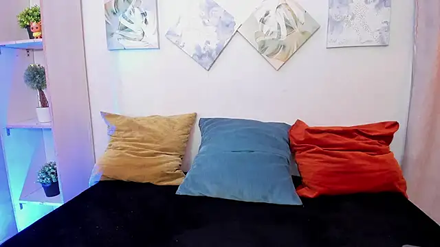 Snapshot of iiangel_ chatting on October 2025 04:46:01 AM iiangel online show from October 2025 04:46:01 AM