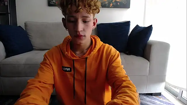 Snapshot of iiangel_ chatting on January 2026 05:27:02 PM iiangel online show from January 2026 05:27:02 PM