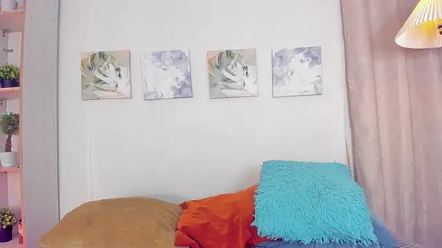 Snapshot of iiangel_ chatting on February 2026 07:51:01 AM iiangel online show from February 2026 07:51:01 AM