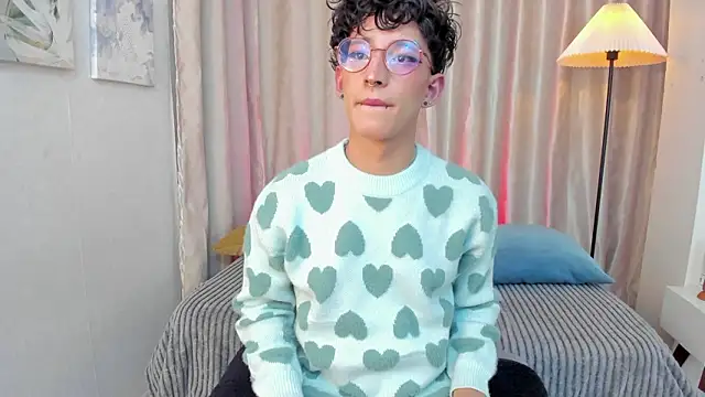 Snapshot of iiangel_ chatting on February 2026 03:36:02 AM iiangel online show from February 2026 03:36:02 AM