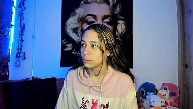 TANIA 06 online show from January 2026 01:16:02 PM