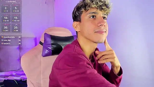 Allex Cano online show from March 2025 05:28:01 PM