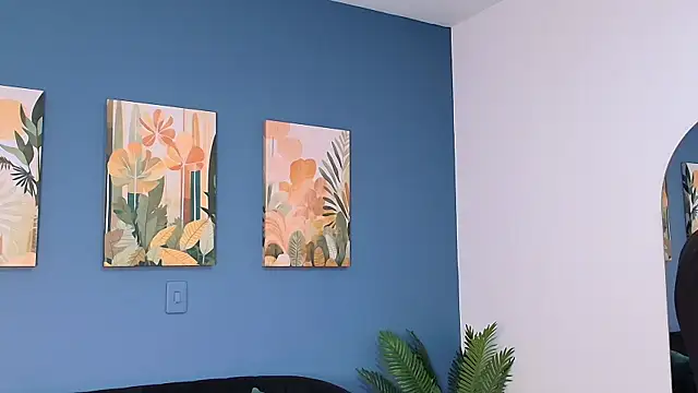 Zamira Taylor online show from September 2025 02:44:02 AM