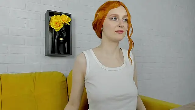 Snapshot of KristinMoore chatting on March 2025 03:49:01 PM KristinMoore online show from March 2025 03:49:01 PM