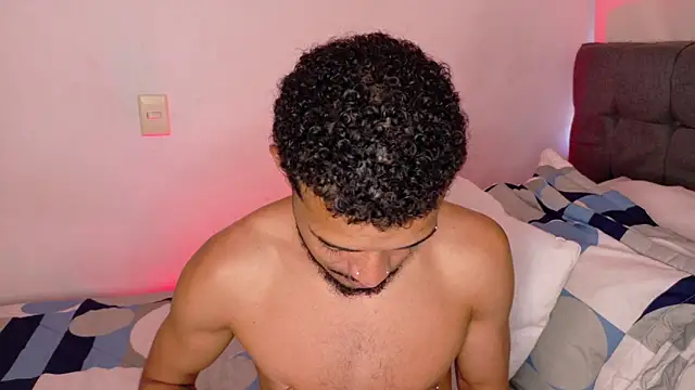 eross chipre  online show from April 2026 07:00:01 PM