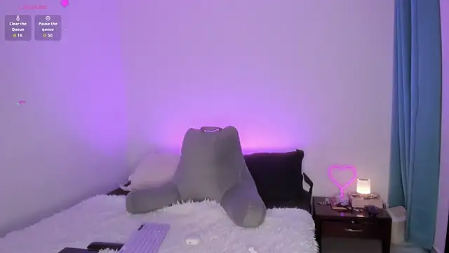  lucianapalmer online show from January 2026 07:48:01 PM