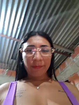 Snapshot of hot_veteran01 chatting on June 2026 10:49:01 AM hot veteran01 online show from June 2026 10:49:01 AM