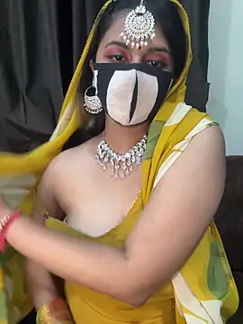 Dishasarmaa05 online show from April 2026 01:57:02 PM