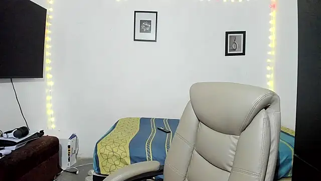 babymaik online show from October 2025 08:42:02 PM