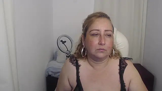 Snapshot of Mature_2025 chatting on March 2025 04:46:01 PM Mature 2025 online show from March 2025 04:46:01 PM