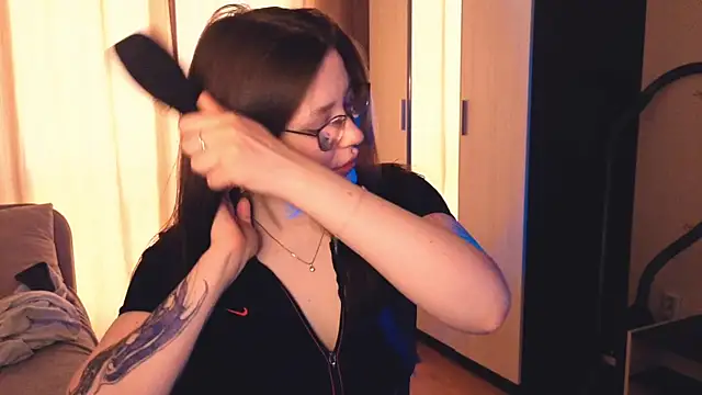 milliedoll online show from April 2026 04:18:02 AM