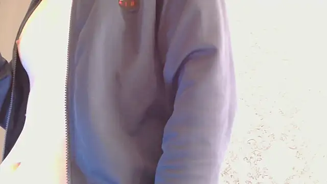 Snapshot of frama666 chatting on October 2025 08:01:01 AM frama666 online show from October 2025 08:01:01 AM