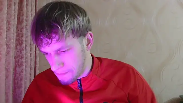 Snapshot of frama666 chatting on December 2025 02:24:02 PM frama666 online show from December 2025 02:24:02 PM