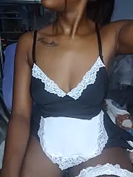 Snapshot of xxTatiannaxx chatting on May 2026 12:28:02 AM xxTatiannaxx online show from May 2026 12:28:02 AM