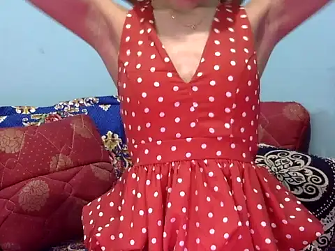 Snapshot of _luckylips chatting on February 2026 05:53:02 PM luckylips online show from February 2026 05:53:02 PM