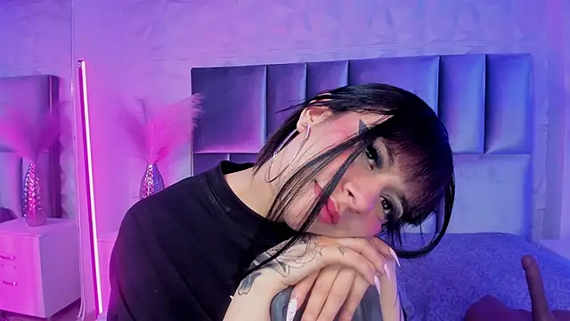 Selene bennet online show from March 2026 03:39:01 PM