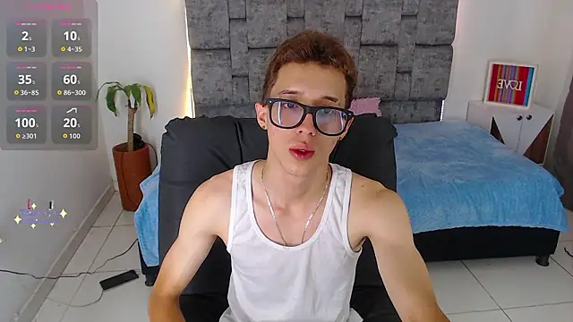 Snapshot of skinny_bigcock02 chatting on February 2026 08:58:01 PM skinny bigcock02 online show from February 2026 08:58:01 PM