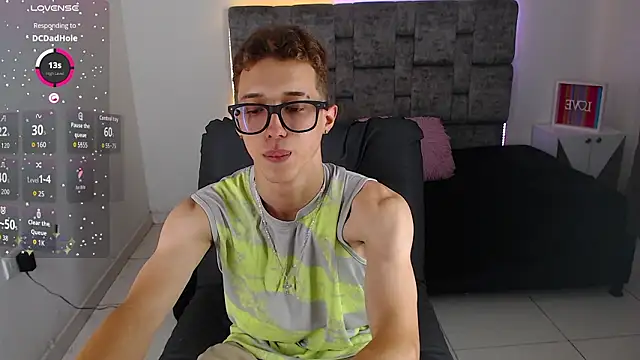 Snapshot of skinny_bigcock02 chatting on February 2026 08:10:02 PM skinny bigcock02 online show from February 2026 08:10:02 PM