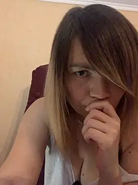 Snapshot of Ella_Pearlie chatting on March 2025 02:41:02 AM Ella Pearlie online show from March 2025 02:41:02 AM