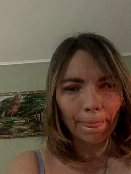 Snapshot of Ella_Pearlie chatting on September 2025 02:40:01 PM Ella Pearlie online show from September 2025 02:40:01 PM