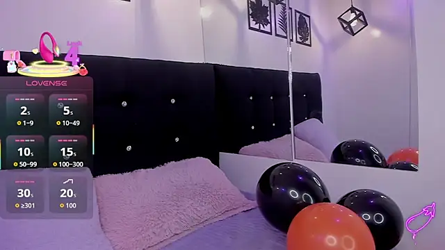 Anniie  Evans online show from October 2025 04:24:01 AM