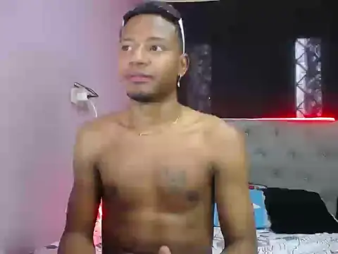 Liam Canales online show from February 2025 08:36:01 PM