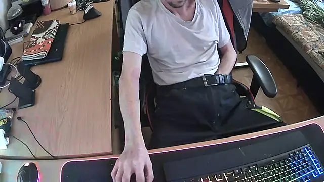 Snapshot of DerGeileLoveboy chatting on September 2025 01:58:01 PM DerGeileLoveboy online show from September 2025 01:58:01 PM