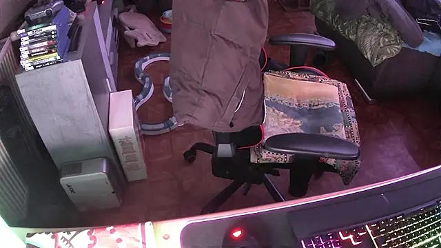 Snapshot of DerGeileLoveboy chatting on November 2025 04:21:02 PM DerGeileLoveboy online show from November 2025 04:21:02 PM