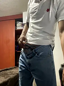 Erickhotddjots online show from September 2025 01:20:02 AM