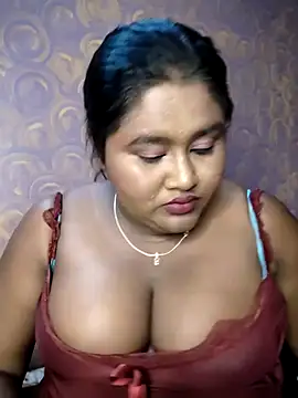 Snapshot of horny_diana chatting on June 2026 05:06:01 PM horny diana online show from June 2026 05:06:01 PM