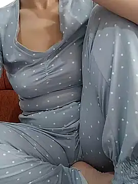 BUSE8821 online show from November 2025 07:55:01 AM