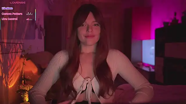 CherryRed Girl online show from February 2026 11:09:01 PM