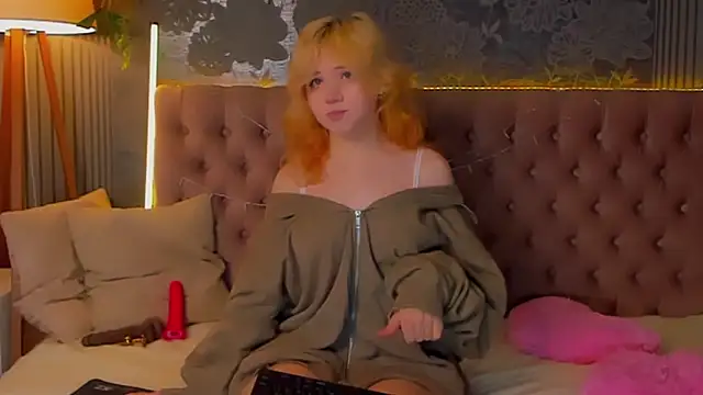 EmilyAngells online show from February 2026 07:57:02 AM