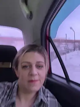 Lusi Luxary online show from March 2025 10:19:01 AM