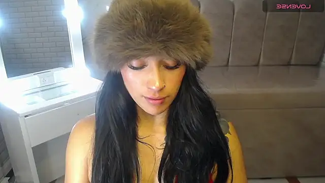 Isabella Collen v online show from February 2026 01:07:02 PM