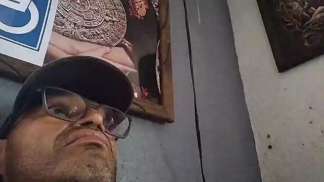 Mrpito7878 online show from March 2025 08:42:01 PM