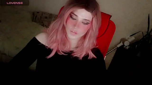 hellenspellman online show from November 2025 04:33:01 PM