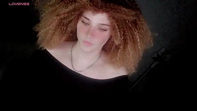 hellenspellman online show from December 2025 06:16:01 PM