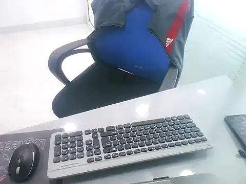 rahulkajuuu0909 online show from November 2025 09:23:01 AM